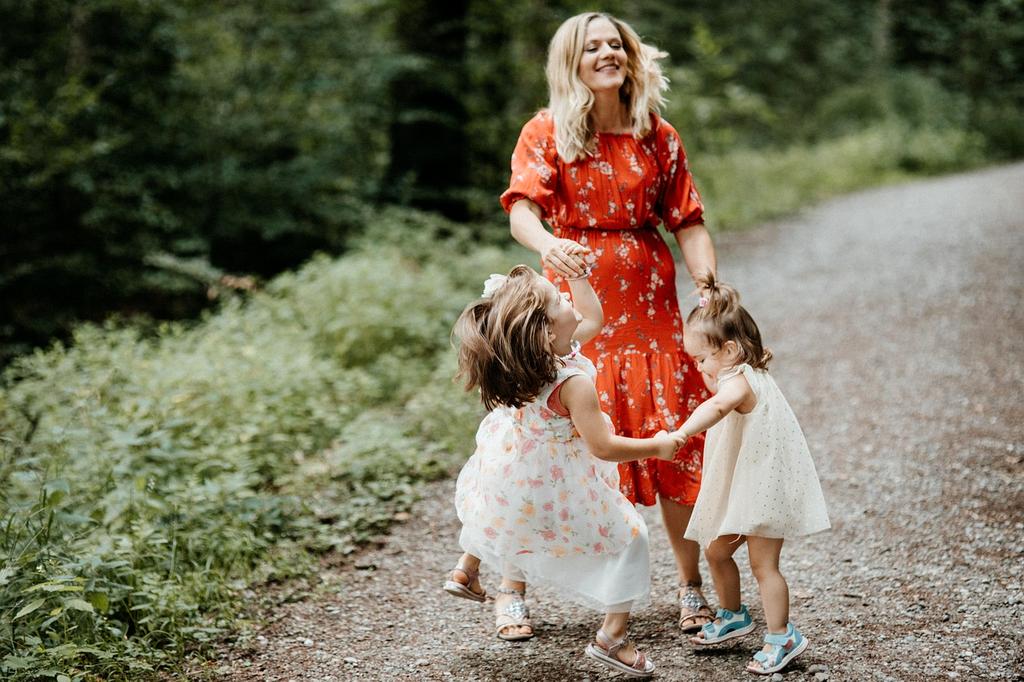 Zespół konsultantów rodzinnych podczas spotkania